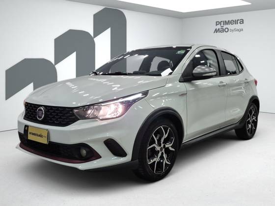 FIAT ARGO 1.8 E.TORQ FLEX HGT AT6 FIAT ARGO 1.8 E.TORQ FLEX HGT AT6